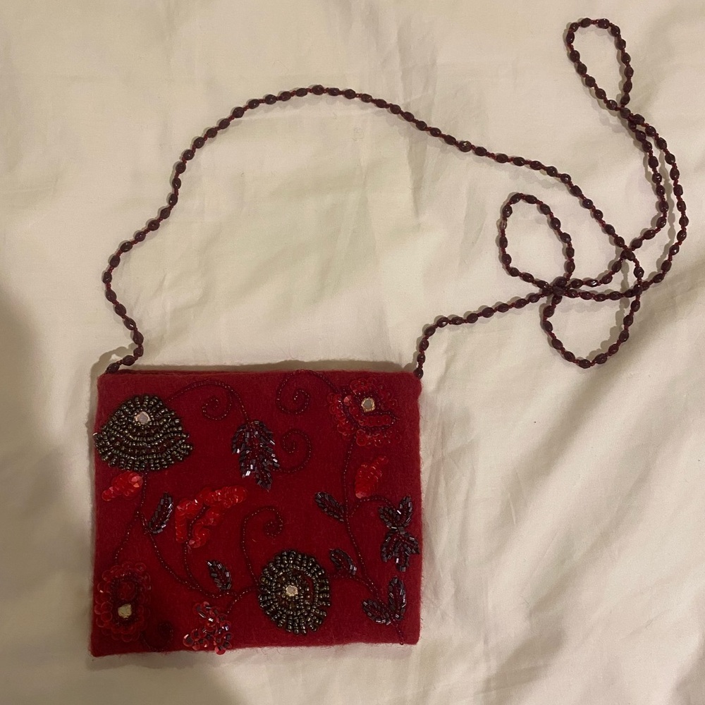 MOYNA Vintage Hand-beaded Over the Shoulder Bag